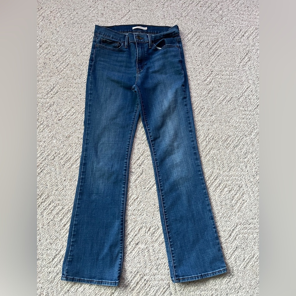 Classic Blue Women's Slimming Boot Levi Jeans